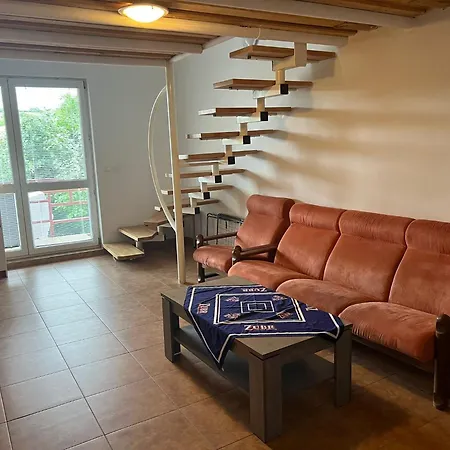 Apartmany Snezienka 公寓 Pavlovce